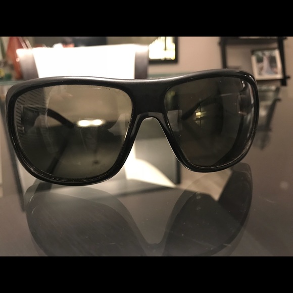 Gucci sunglasses - Picture 1 of 7